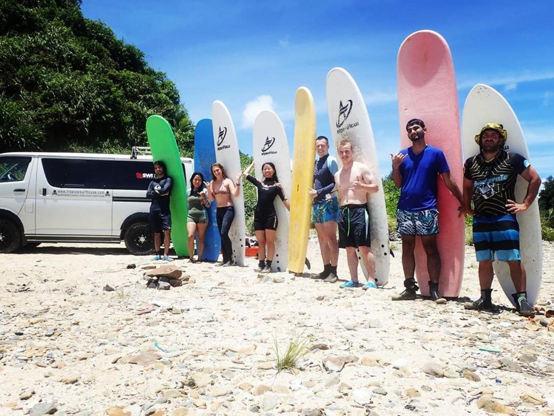 Отель Tropical Surf House Okinawa Онна Экстерьер фото