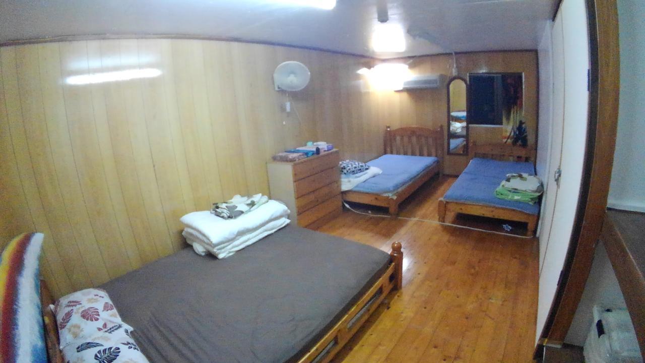 Отель Tropical Surf House Okinawa Онна Экстерьер фото
