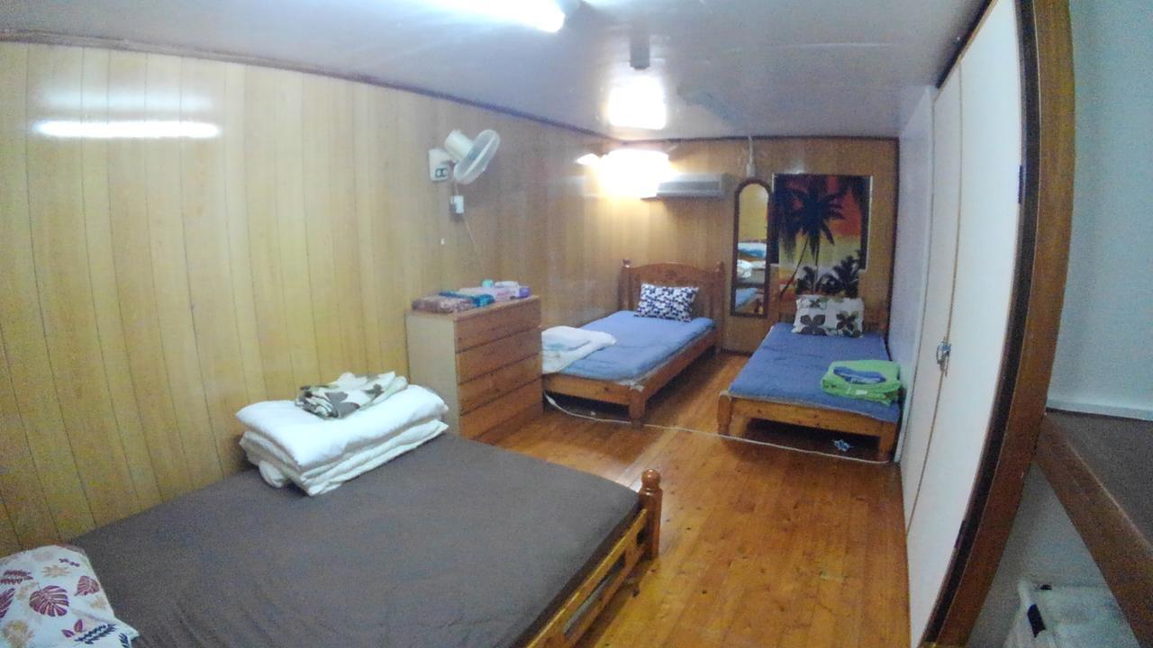 Отель Tropical Surf House Okinawa Онна Экстерьер фото