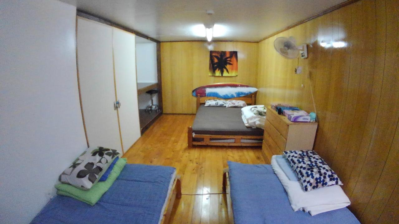 Отель Tropical Surf House Okinawa Онна Экстерьер фото